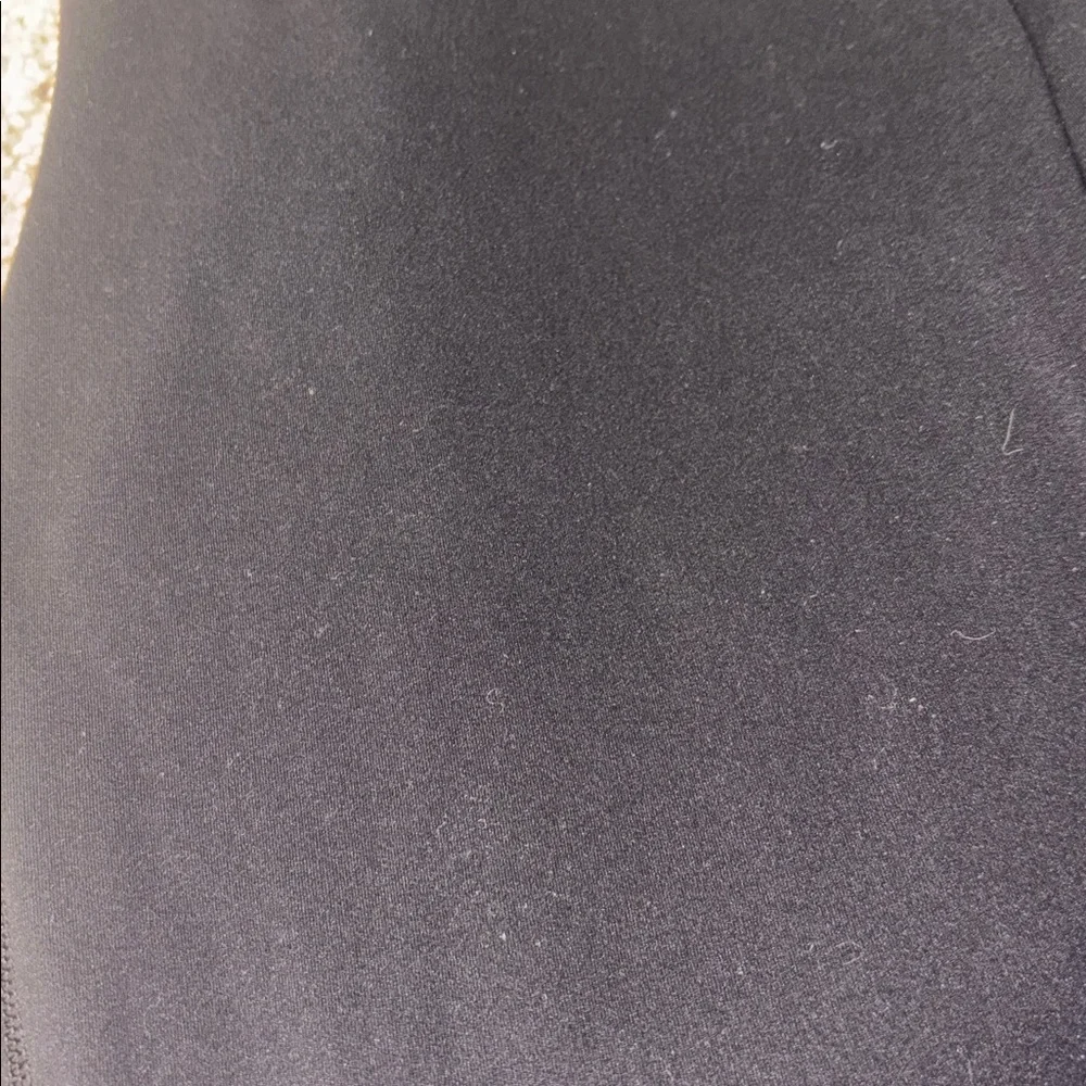 Lululemon Groove Super-High-Rise Flared Pant *Nulu
Black W5FG2S - Picture 5 of 7